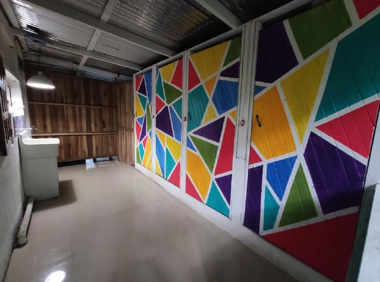 Madre Selva Hostel Puerto Viejo de Talamanca Екстериор снимка