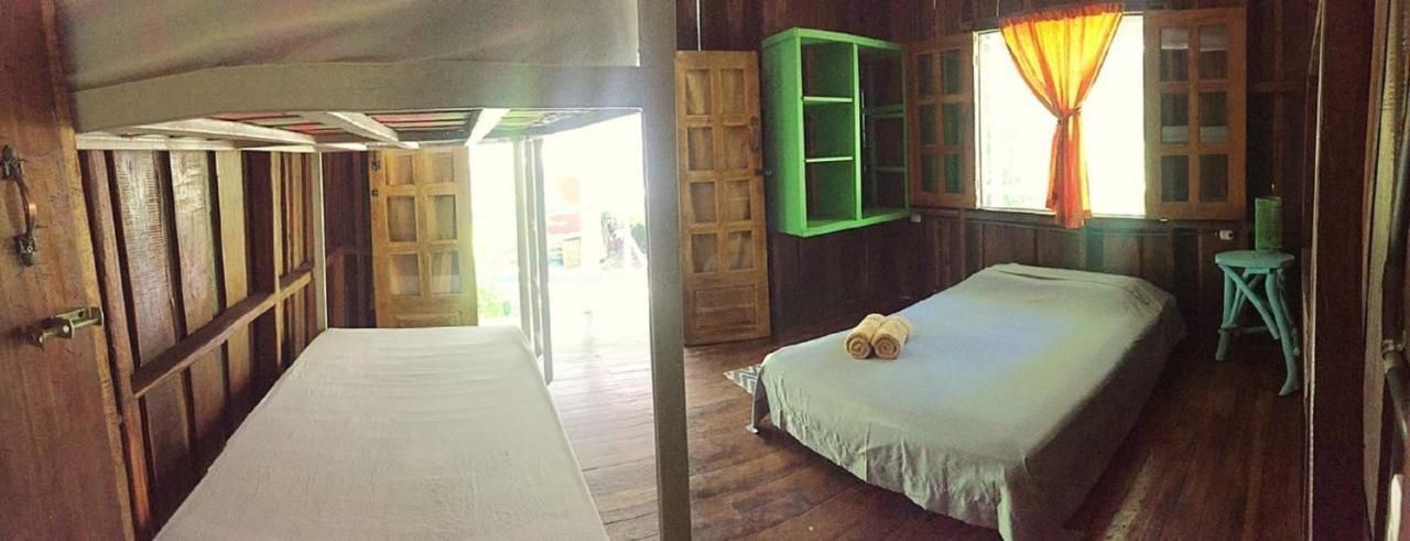 Madre Selva Hostel Puerto Viejo de Talamanca Екстериор снимка