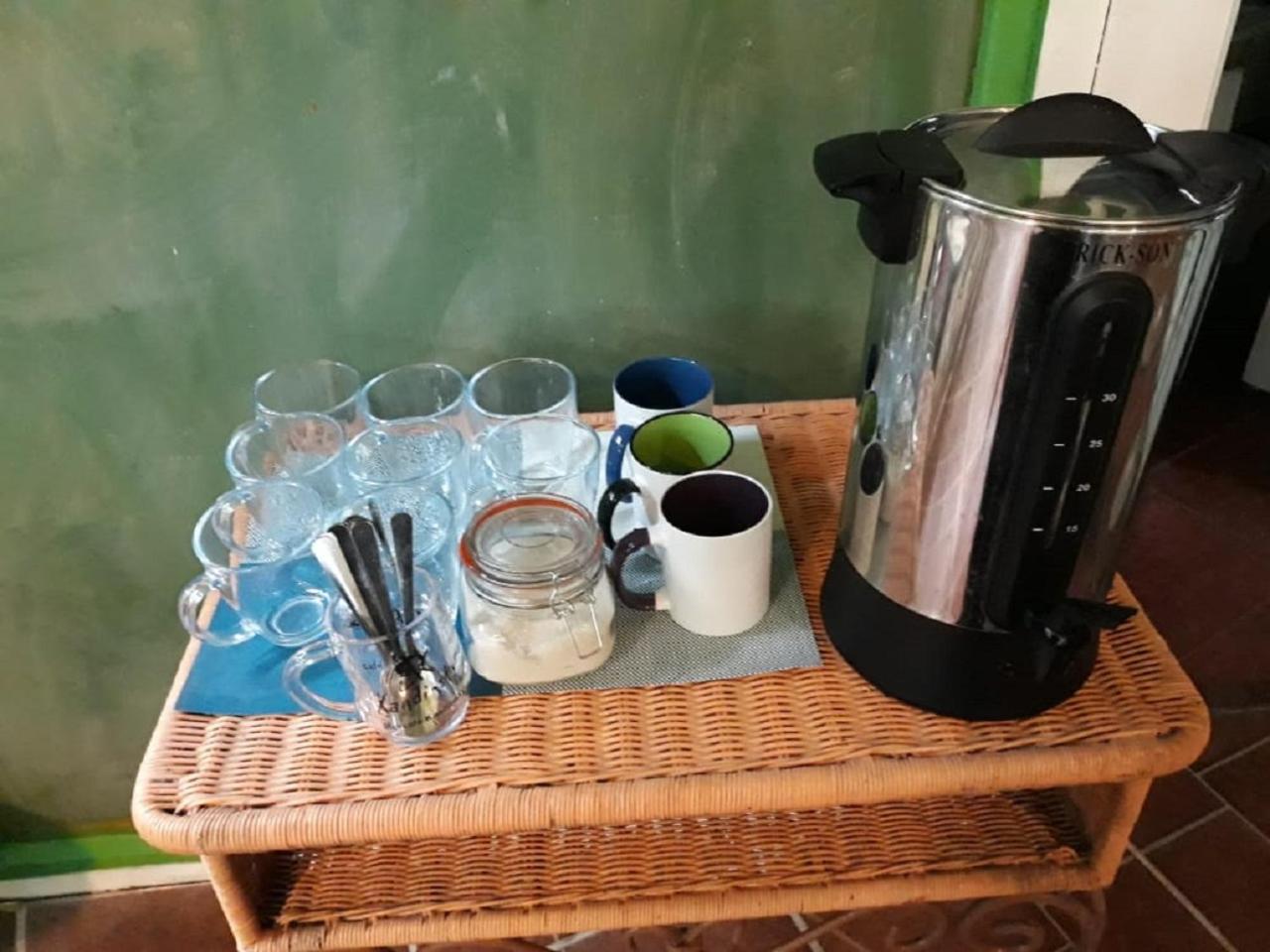Madre Selva Hostel Puerto Viejo de Talamanca Екстериор снимка